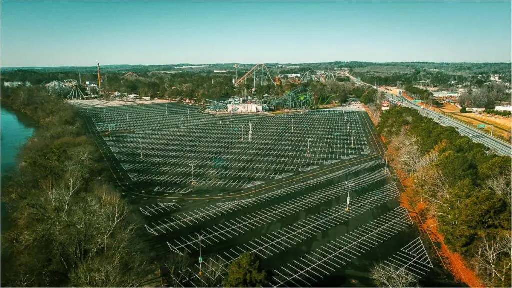 aerial view of a parking lot at six flags