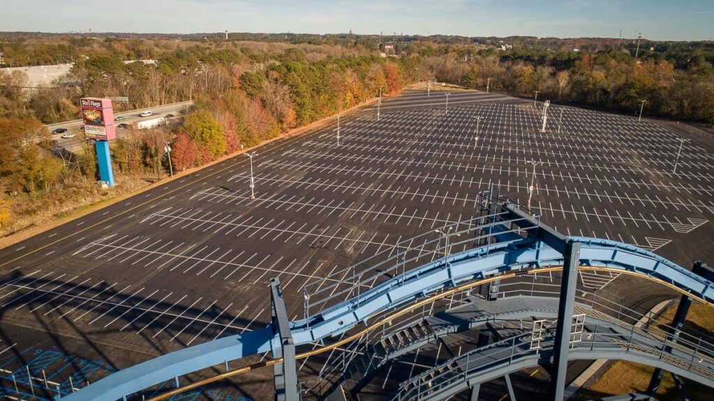 parking lot stripes in a parking lot at six flags