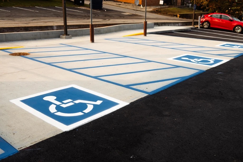 ada parking requirements
